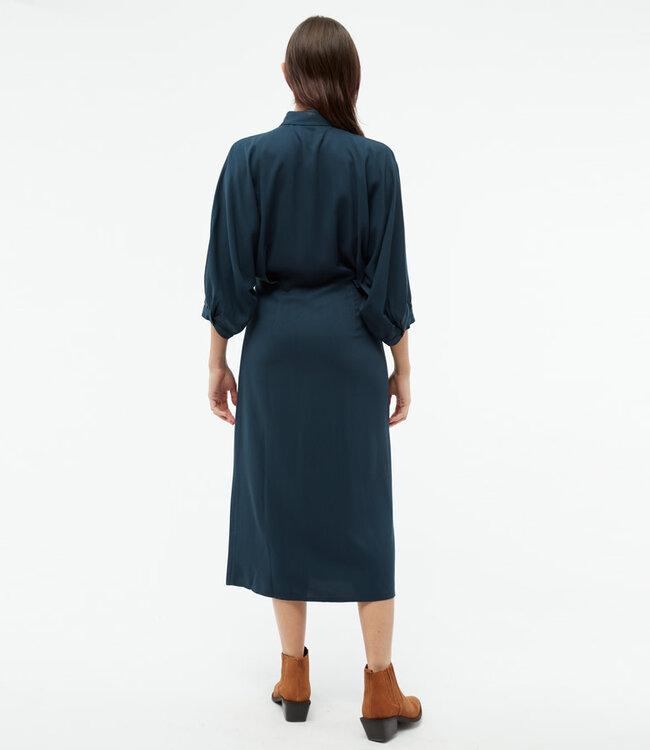 GIVN lange effen Jurk NATALIA NIGHT met knopen van tencel