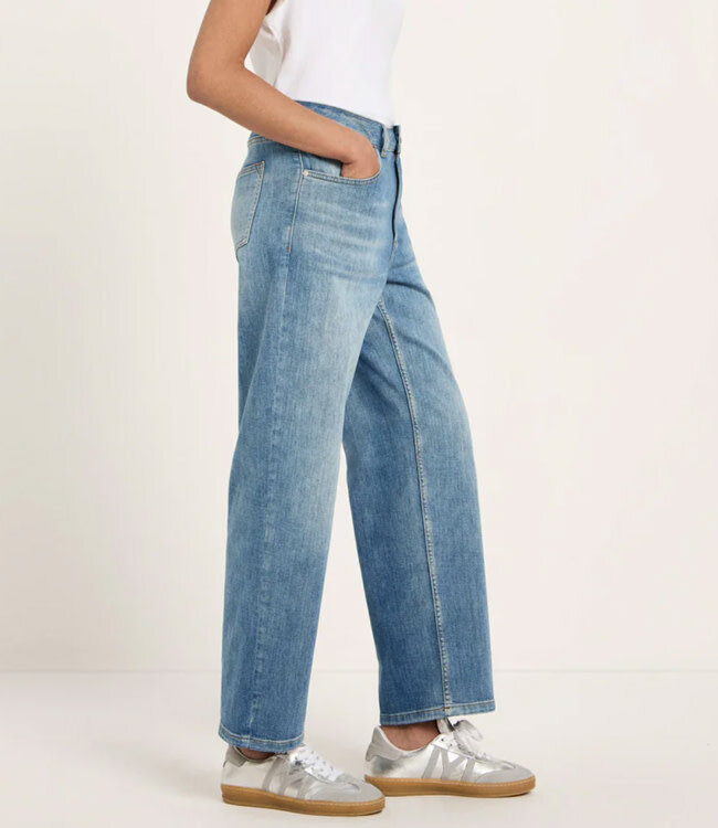 LANIUS mid waist relaxed jeans GOIA STONEWASH biologisch katoen
