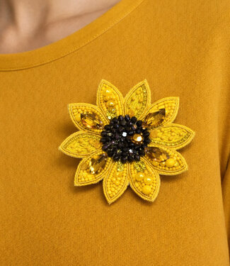 FAIRTRADE broche SUNFLOWER met pailetten en kralen