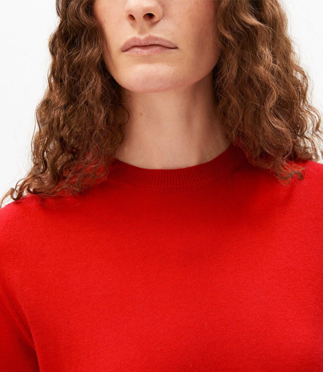 ARMEDANGELS fijn gebreid shirt FIENE RED tencel katoen