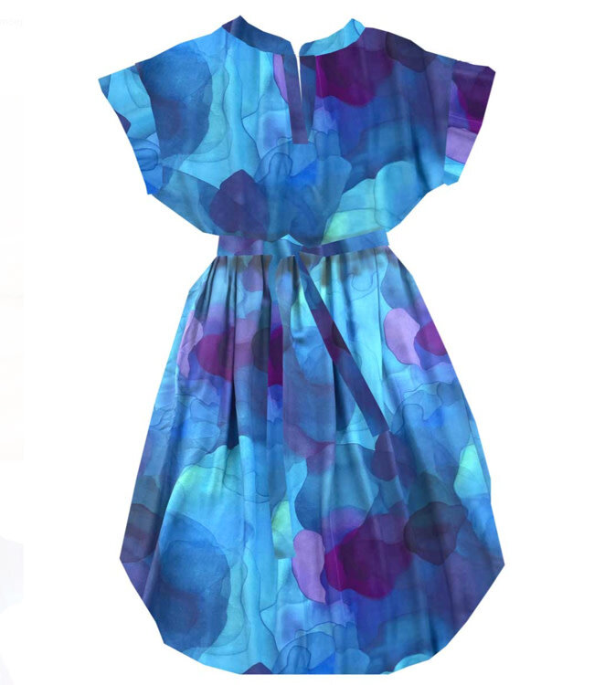 WIDDA v-hals jurk DENVER CLOUDS met ceintuur van ecovero