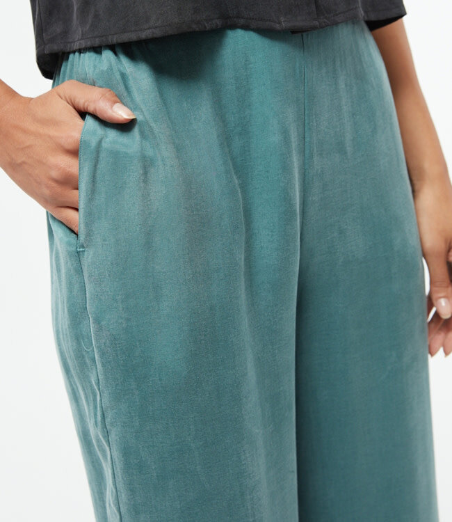 GIVN wijde pantalon broek MARLAN GREEN ecovero