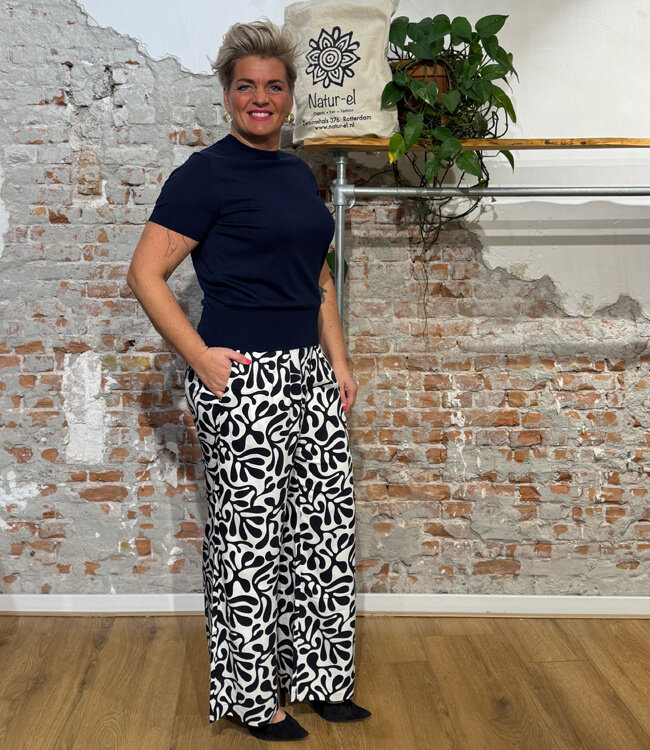 LIVING CRAFTS wijde broek met print NYNKE BLUE ecovero