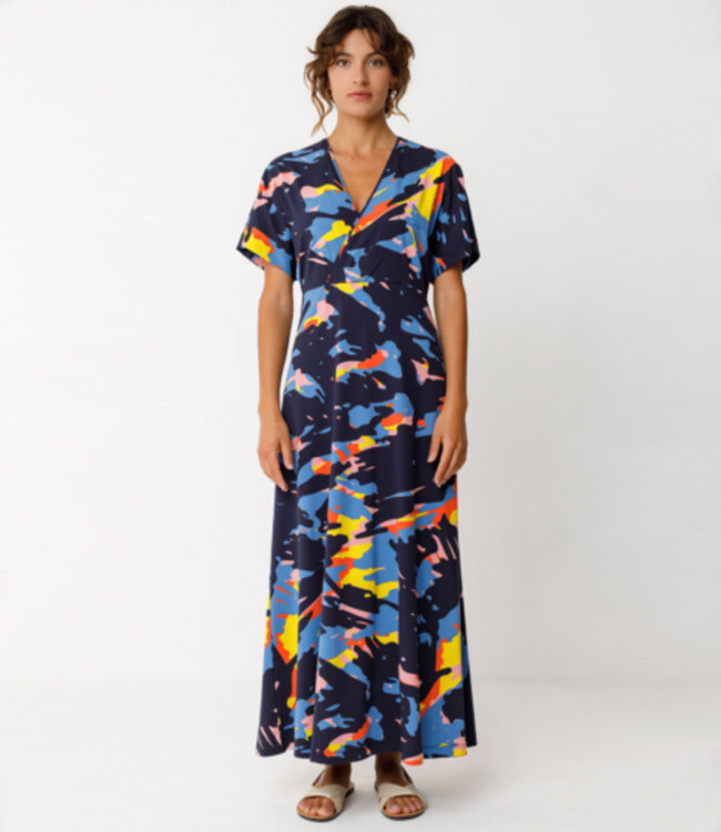 SKFK maxi jurk v-hals LEIRE CAMO  biologisch katoen