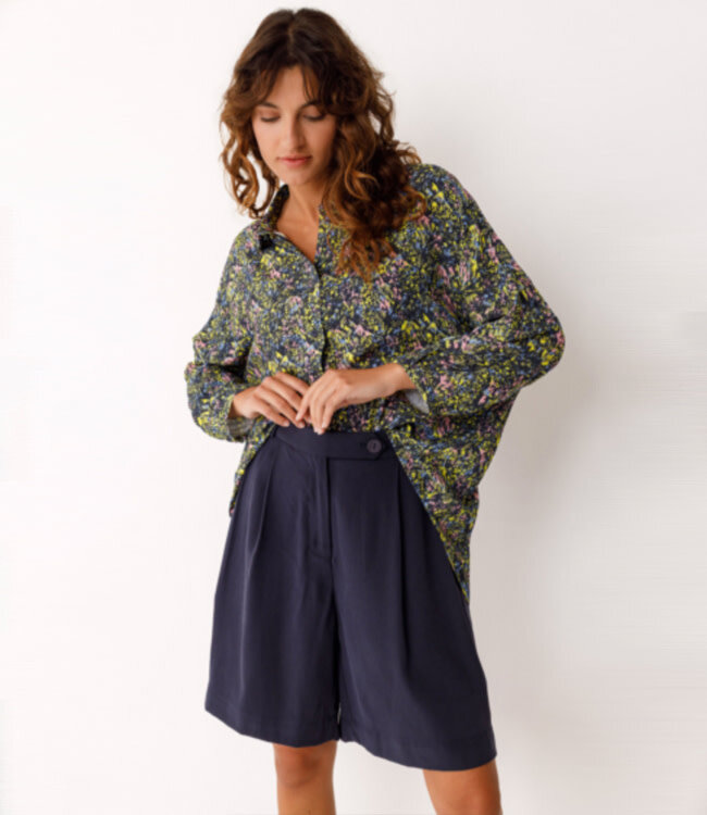 SKFK wijde blouse  met print TINA SAUVAGE van ecovero