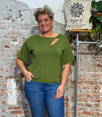 SKFK SKFK shirt met cut out AMARA GREEN van modal