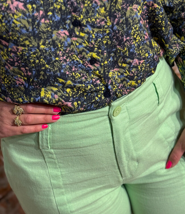 SKFK broek split in pijp NAREA LIGHT GREEN
