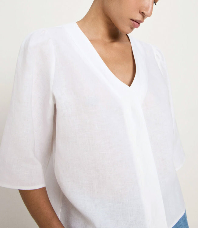 LANIUS v-hals blouse BARBRA WHITE van bio linnen