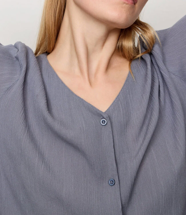 RECOLUTION v-hals Blouse SPIREA DOVE ecovero crepe