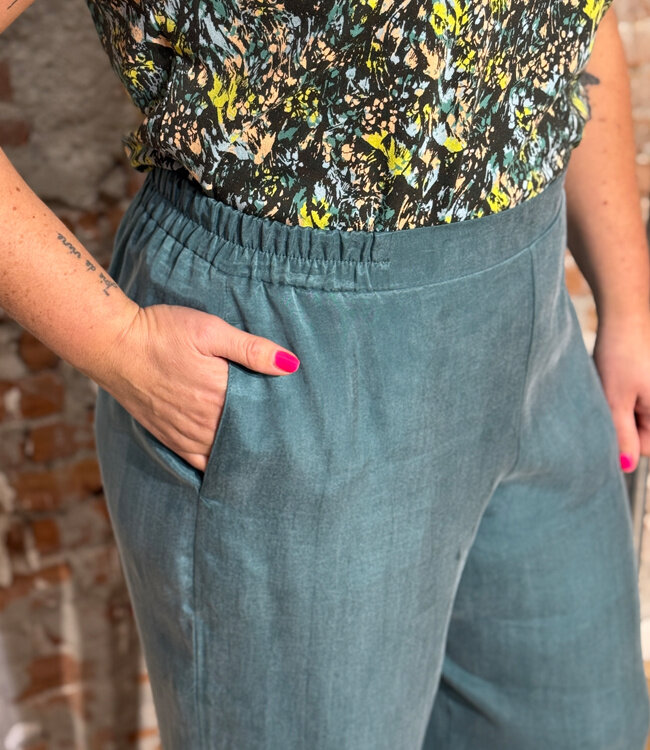 GIVN wijde pantalon broek MARLAN GREEN ecovero