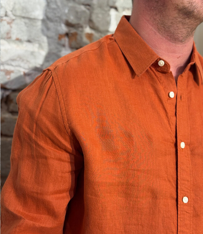 linnen overhemd WAHID BRICK garment dyed KCA