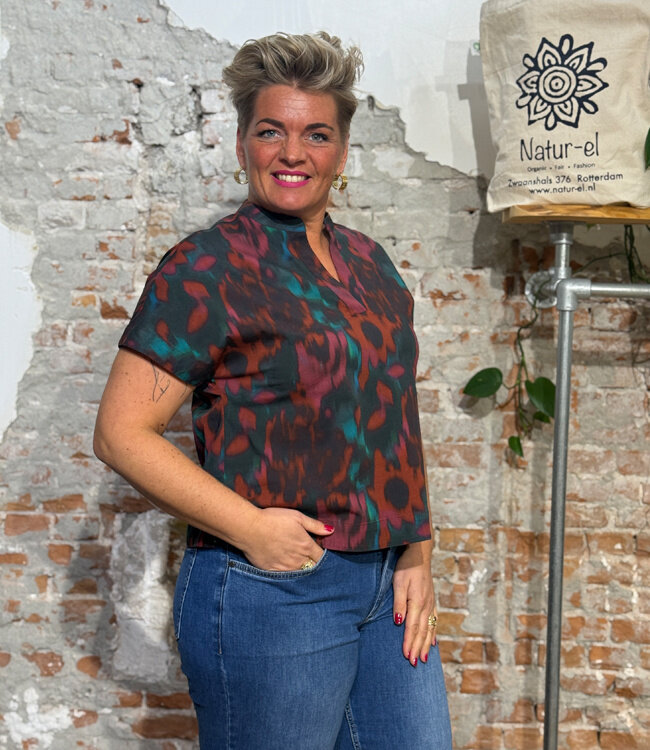 ALMA & LOVIS v-hals blouse EVERGLADES biologisch katoen popeline