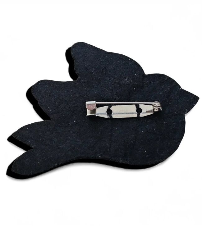 FAIRTRADE broche BIRDIE EMERALD met pailetten en kralen