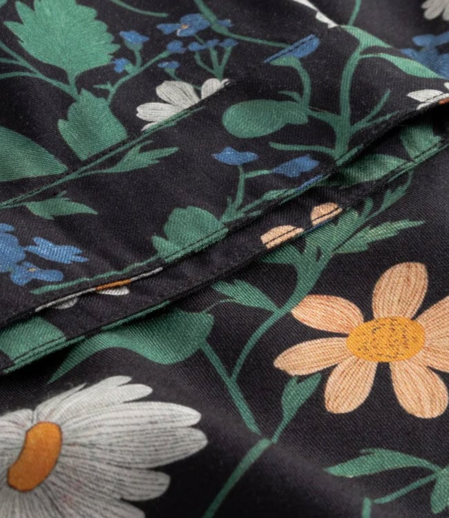 DEDICATED jurk KALLVIK STRAWBERRY met ceintuur van tencel