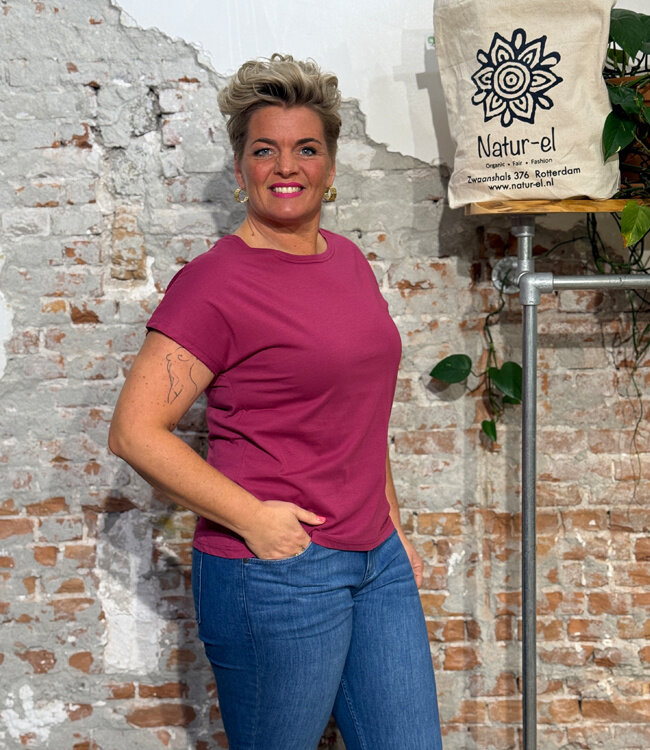 ANUKOO shirt met kapmouw JUUL FRAMBOOS biologisch katoen