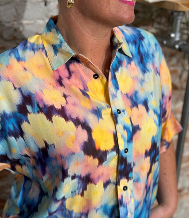 DEDICATED wijde blouse ALSVIK IKAT met print tencel