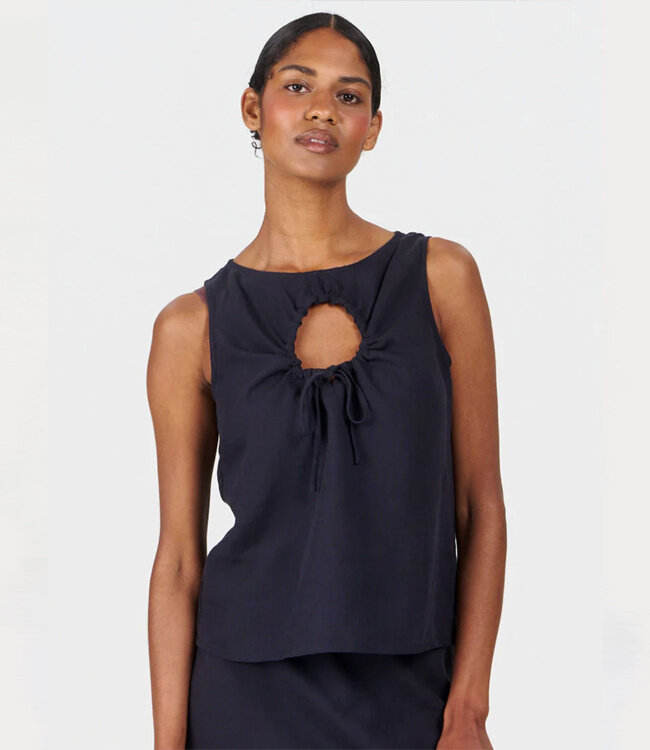 KOMODO mouwloze top ZIZI NAVY tencel en linnen