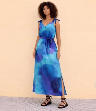 WIDDA WIDDA maxi jurk BOWIEN CLOUDS met ceintuur van ecovero