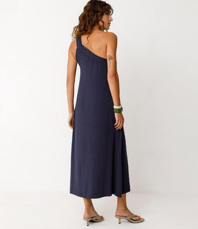SKFK a-symmetrische jurk NAIADE NAVY one shoulder van modal