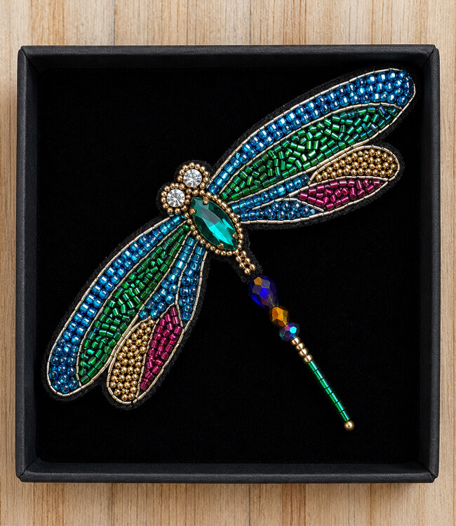 FAIRTRADE broche LIBELLE met pailetten en kralen