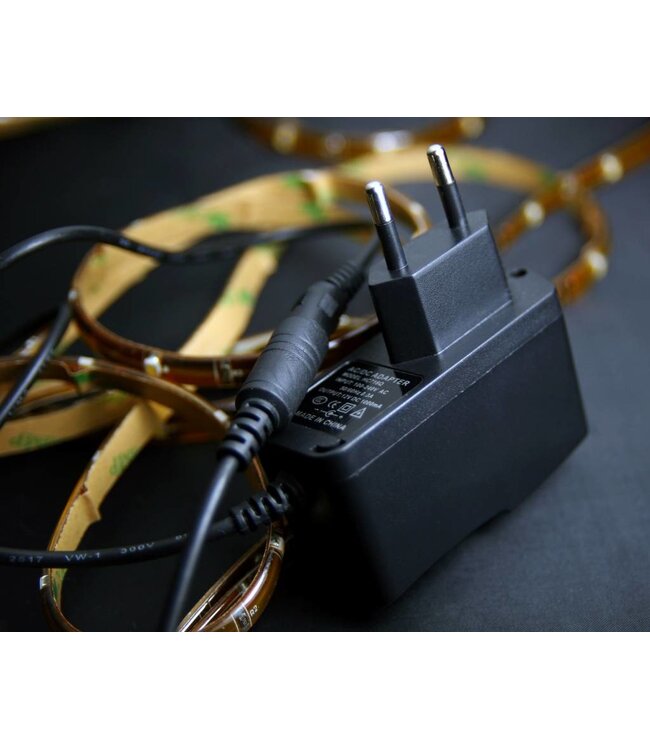 Technaxx Techlight Waterbestendige 150 LED's Strip 5 M Warm White + Voeding