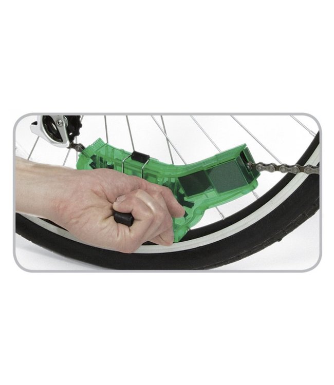 Finish Line Pro Chain Cleaner Kit with Degreaser and Dry Lube