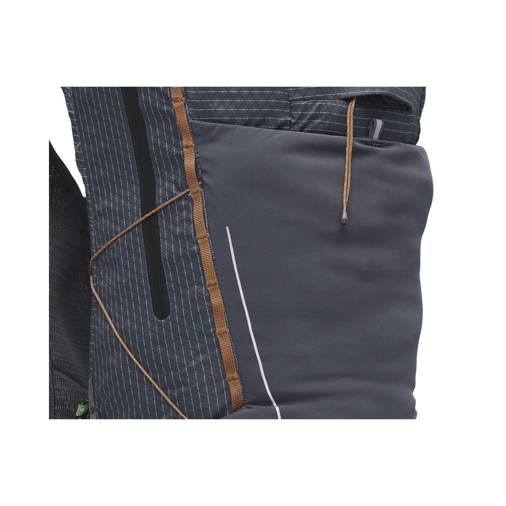 Black Diamond Pursuit 30 Backpack main image 1