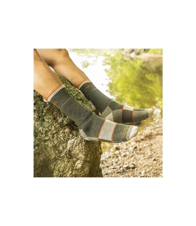 Darn Tough Men's Hiker Boot Full Cushion Midweight Hiking Socks