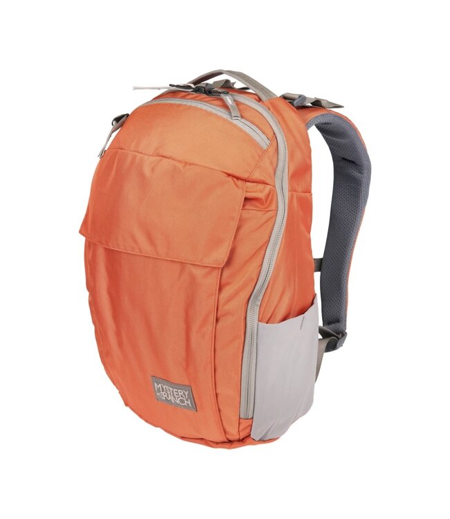 Mystery Ranch District 18