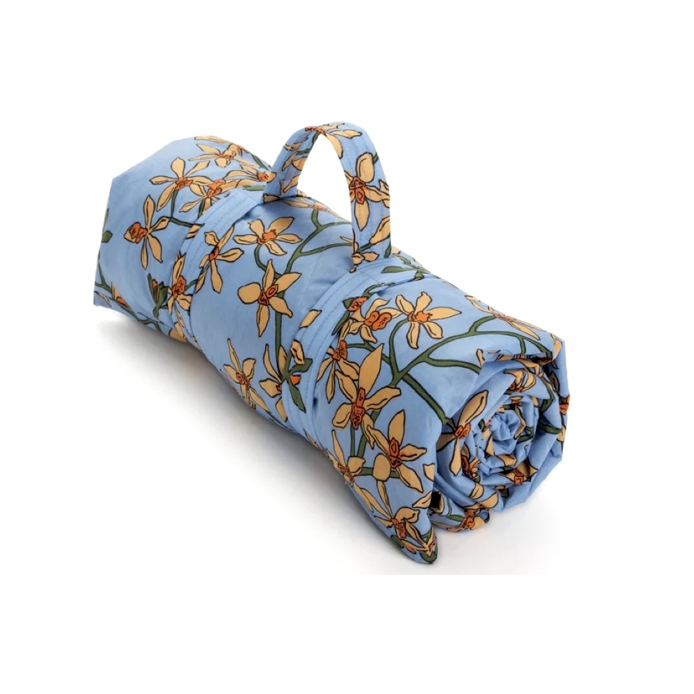 Baggu Puffy Picnic Blanket - Outdoor Life Singapore Baggu Puffy Picnic Blanket - Outdoor Life Singapore