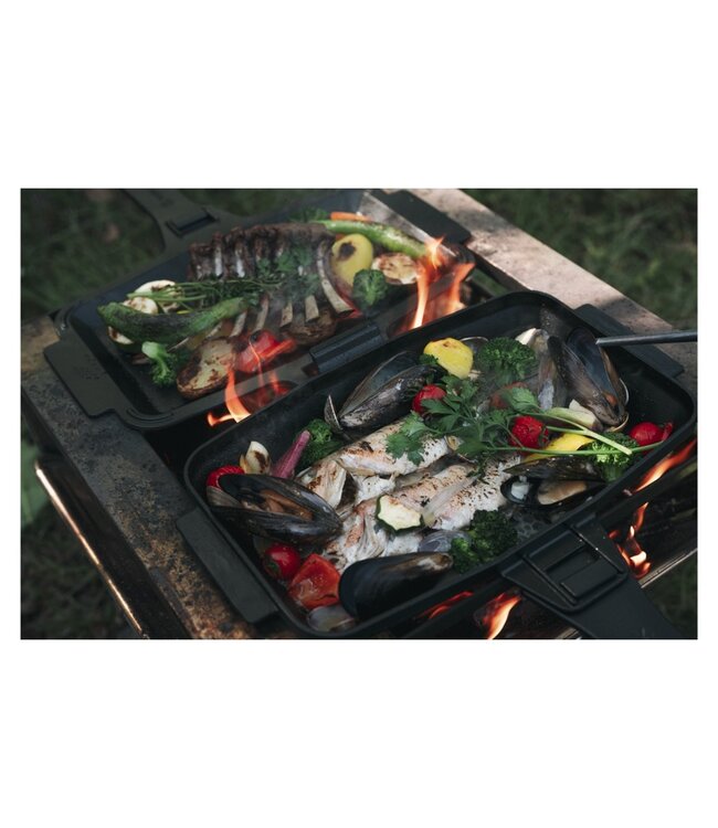 Snow Peak Cast Iron Sandwich Skillet