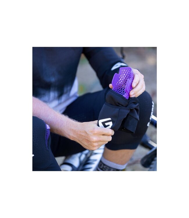 G-Form Terra Knee Guards