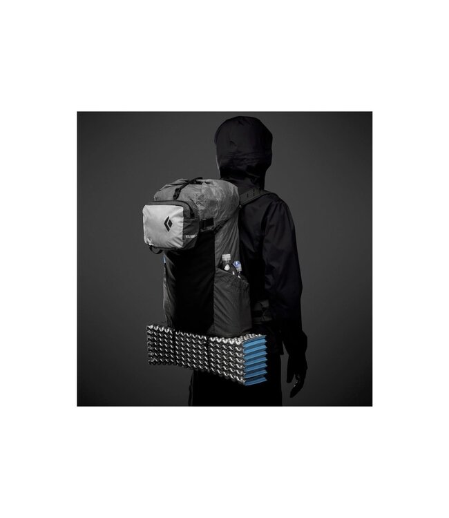 Black Diamond Beta Light 30 Backpack