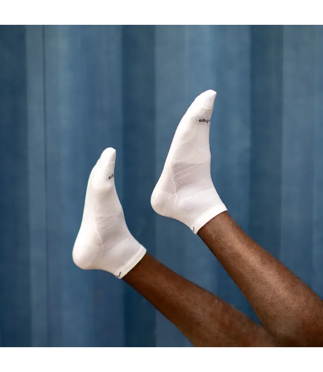 Darn Tough Men's Coolmax® Run Quarter Ultra-Lightweight Running Sock