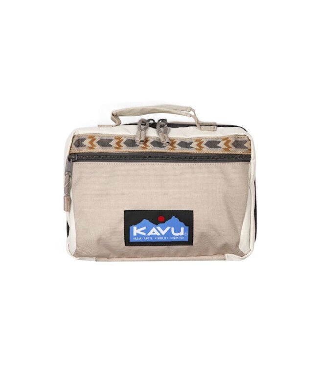 KAVU Take In Tow