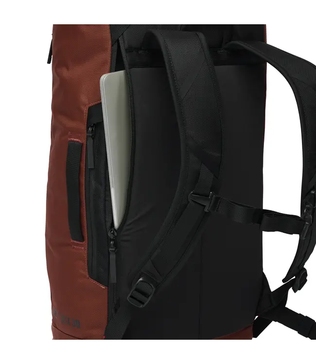 Black Diamond Street Creek 30 RT Backpack