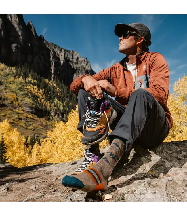 Darn Tough Men's Hike Hike Hut Micro Crew Midweight Hiking Socks