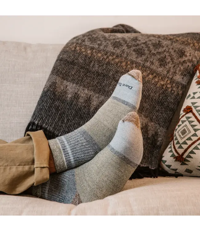 Darn Tough Men's Apres Shorty Heavyweight Lifestyle Socks