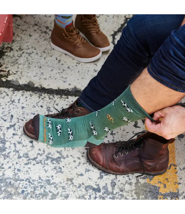 Darn Tough Men's Dairy Air Crew Lightweight Lifestyle Socks