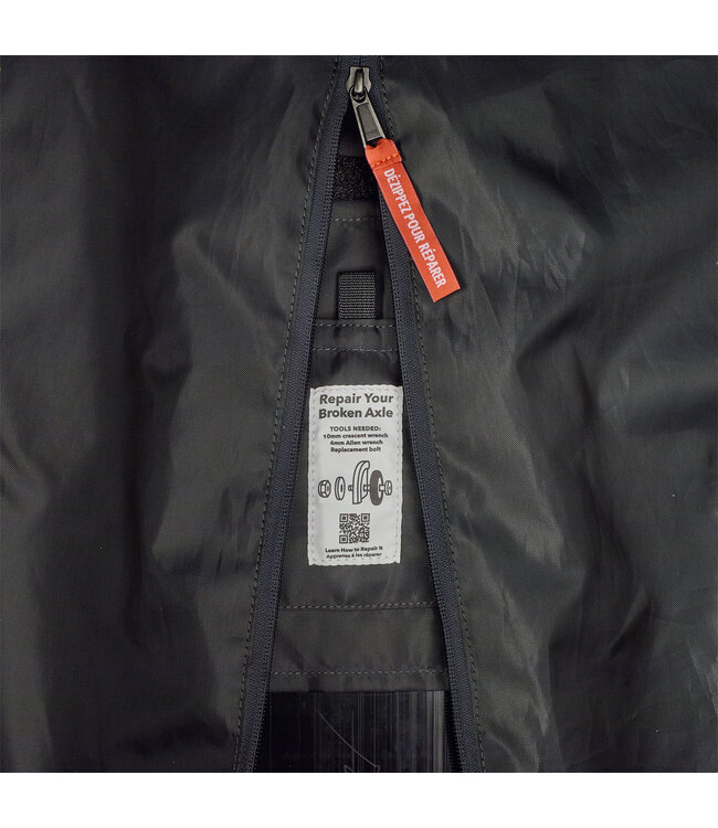 Patagonia Black Hole MLC Wheelie