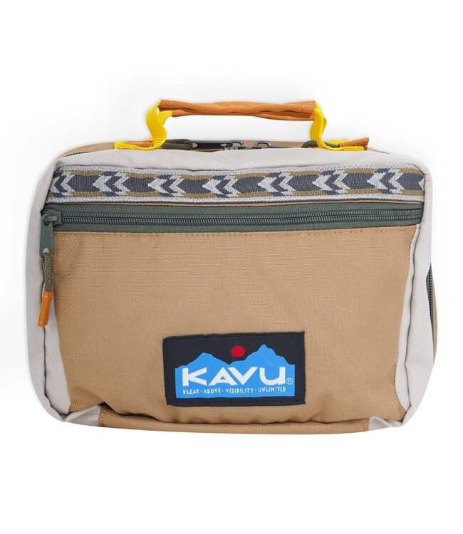 KAVU Take In Tow
