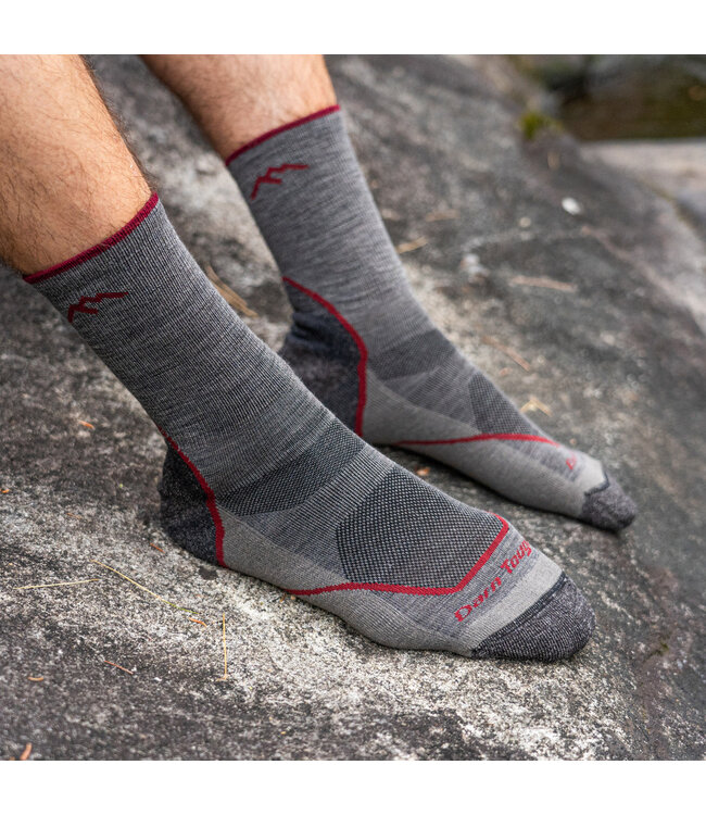 Darn Tough Men's Light Hiker Micro Crew Lightweight Hiking Sock