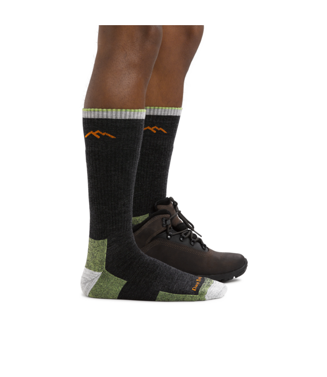 Darn Tough Men's Hiker Boot Midweight With Cushion