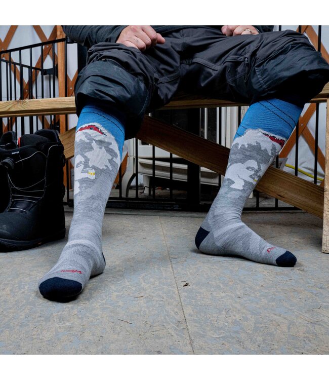 Darn Tough Men's Heady Yeti Over-the-Calf Midweight Ski & Snowboard Socks