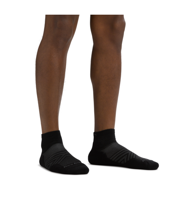Darn Tough Men's Coolmax® Run Quarter Ultra-Lightweight Running Sock