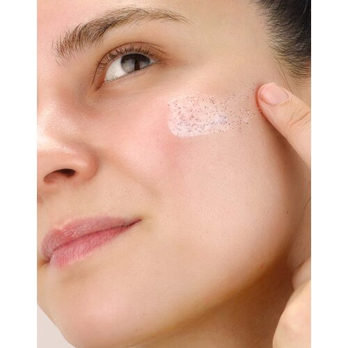 Laboratoires de Biarritz Radiance Scrub