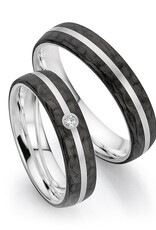 Ring Carbon met diamant