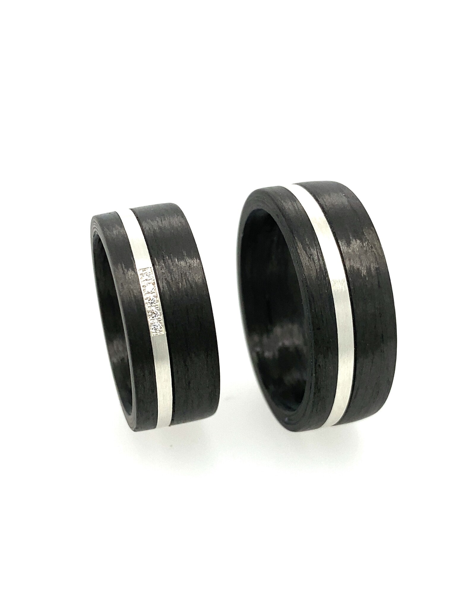 Ring Carbon en zilver