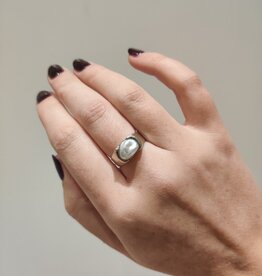 Ring flat pearl mini