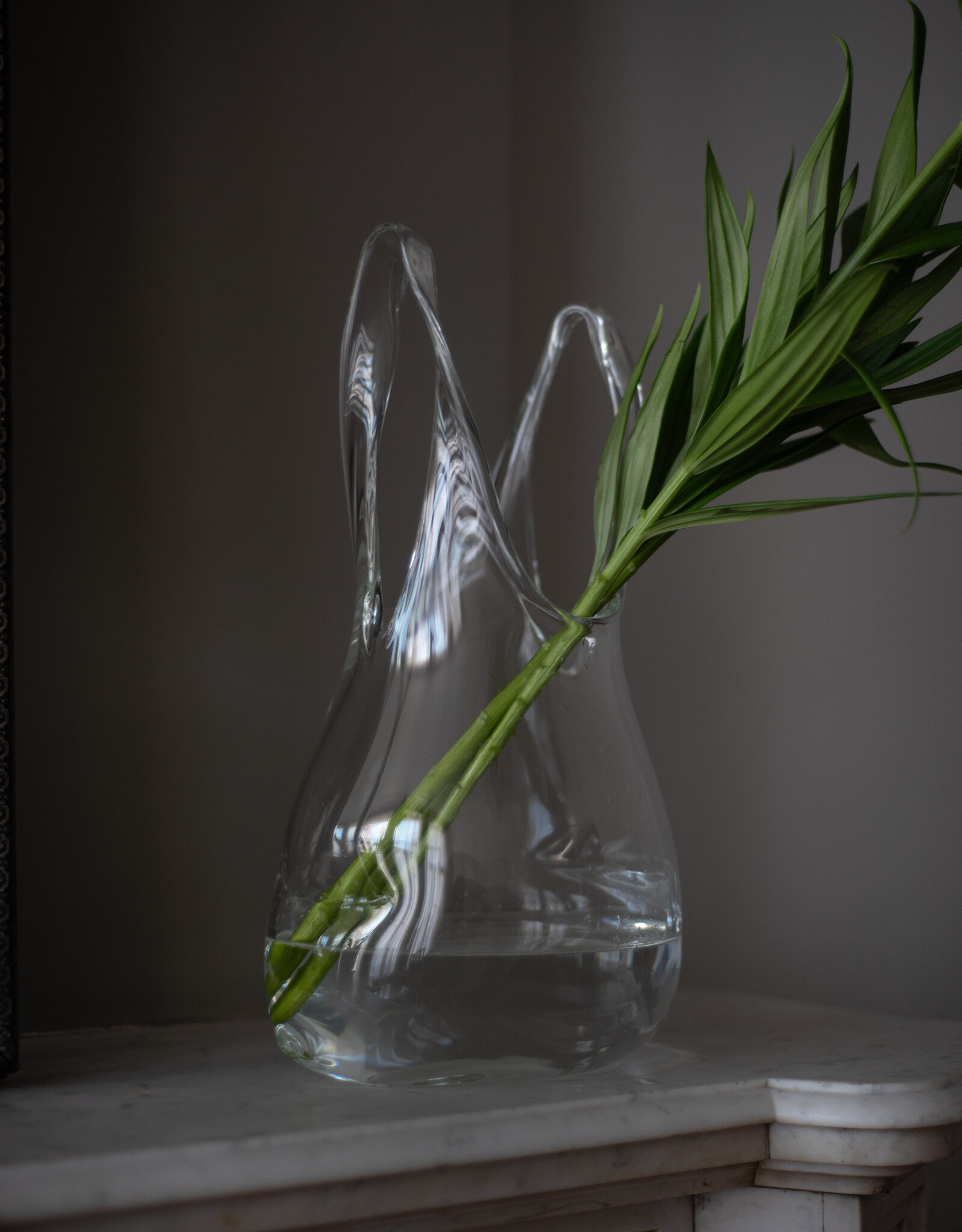 Plastic bag-shaped glass vase
